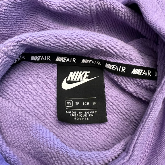 Sweatshirt - Picture 7 of 7